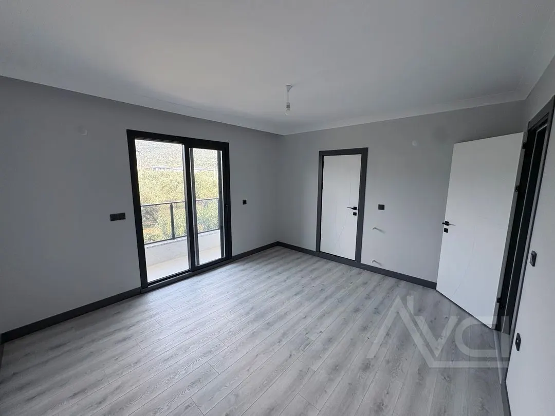 AVCI’DAN İKİZ VİLLA AYRI MUTFAK AYRI GİRİŞ AYRI OTOPARK 3+1