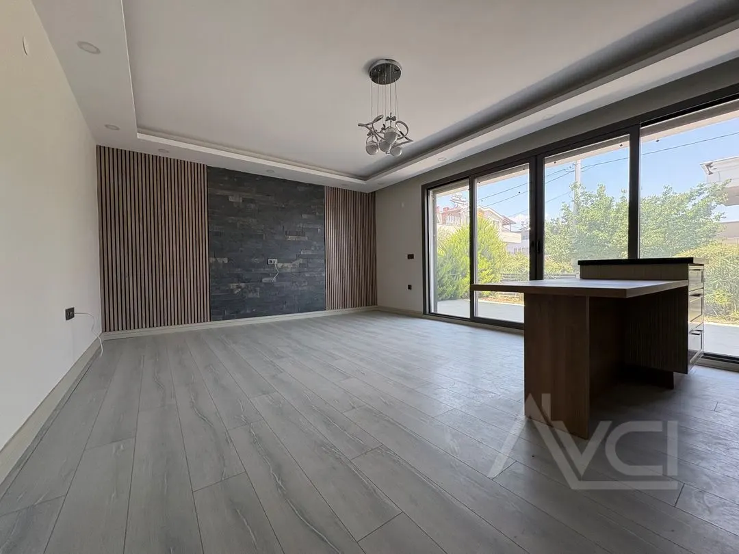 AVCI’DAN NARLI ALTINDA 5+1 DENİZE 100MT İKİZ VİLLA