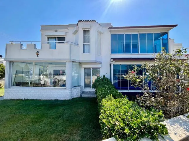 AVCI’DAN DENİZE SIFIR İÇİ YAPILI VİLLA - GÖRDÜĞÜNÜZ MANZARA EVİN
