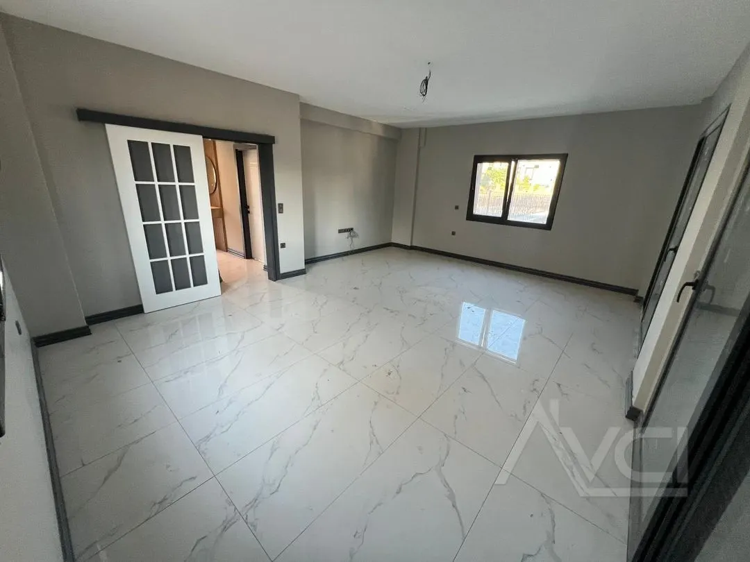 AVCI’DAN 300 M2 ARSA 4 TARAFI BAHÇE YÜRÜYÜŞ YOLU CEPHELİ TAM MÜSTAKİL