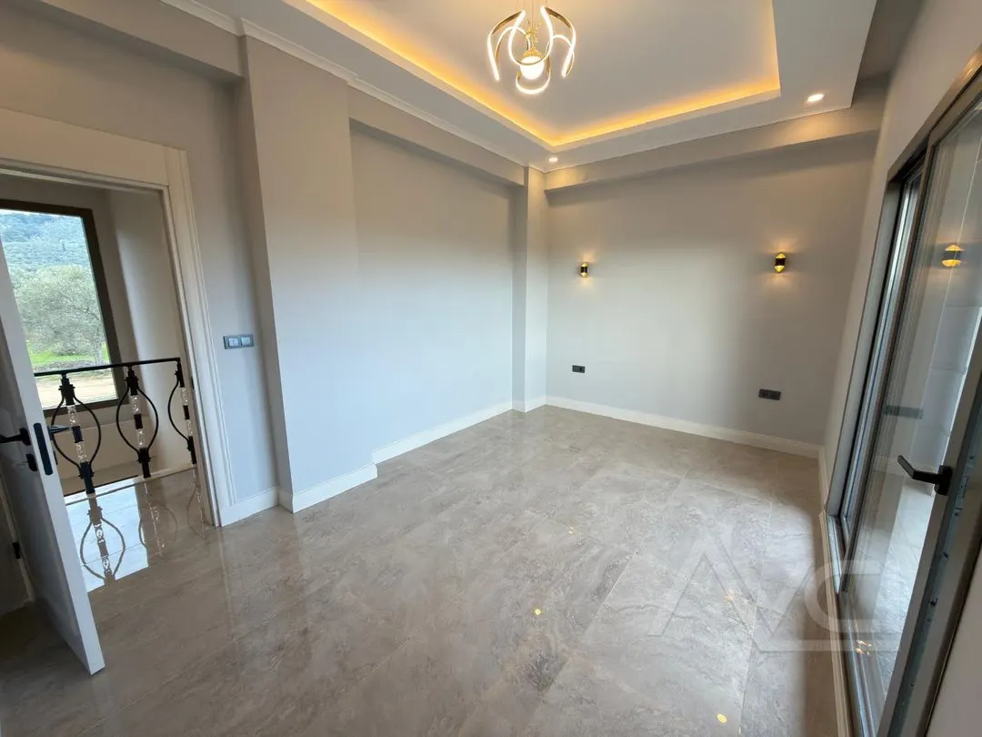 AVCI’DAN 400M2 ARSA GİRİŞ ODA AYRI MUTFAK HAVUZLU 100M2 TABANLI