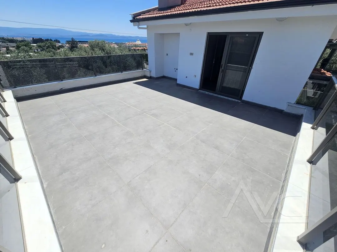 AVCI'DAN 600M2 ARSA TEK KATLI TAŞ 3+1 DENİZ MANZ EN ÖN VİLLA