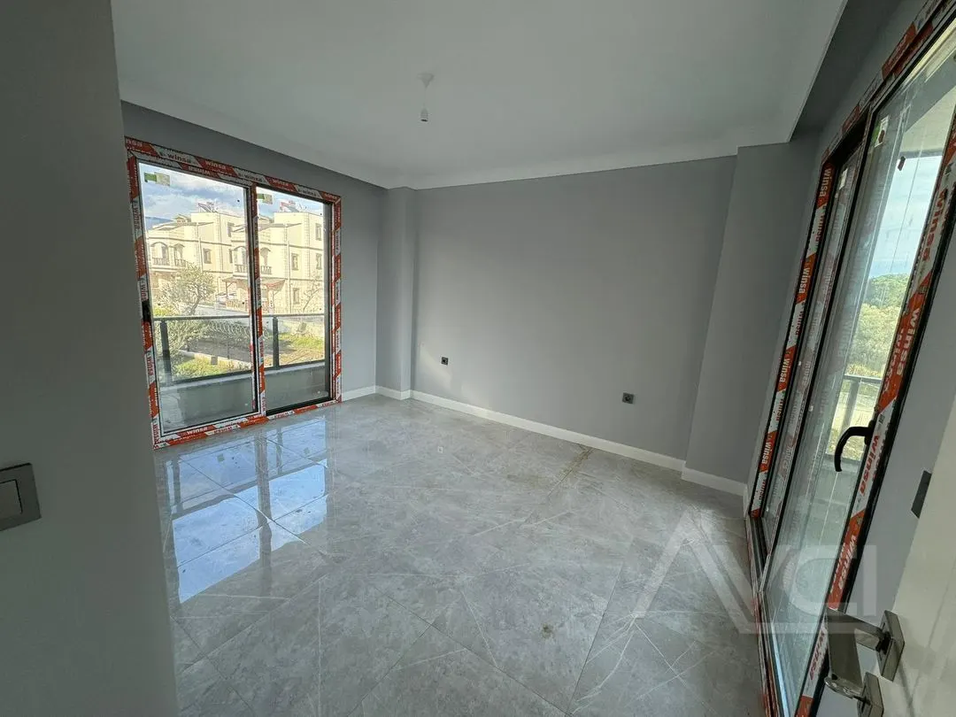 AVCI’DAN 400 M2 ARSA İÇİNDE 5+1 LOFT HAVUZLU VİLLA