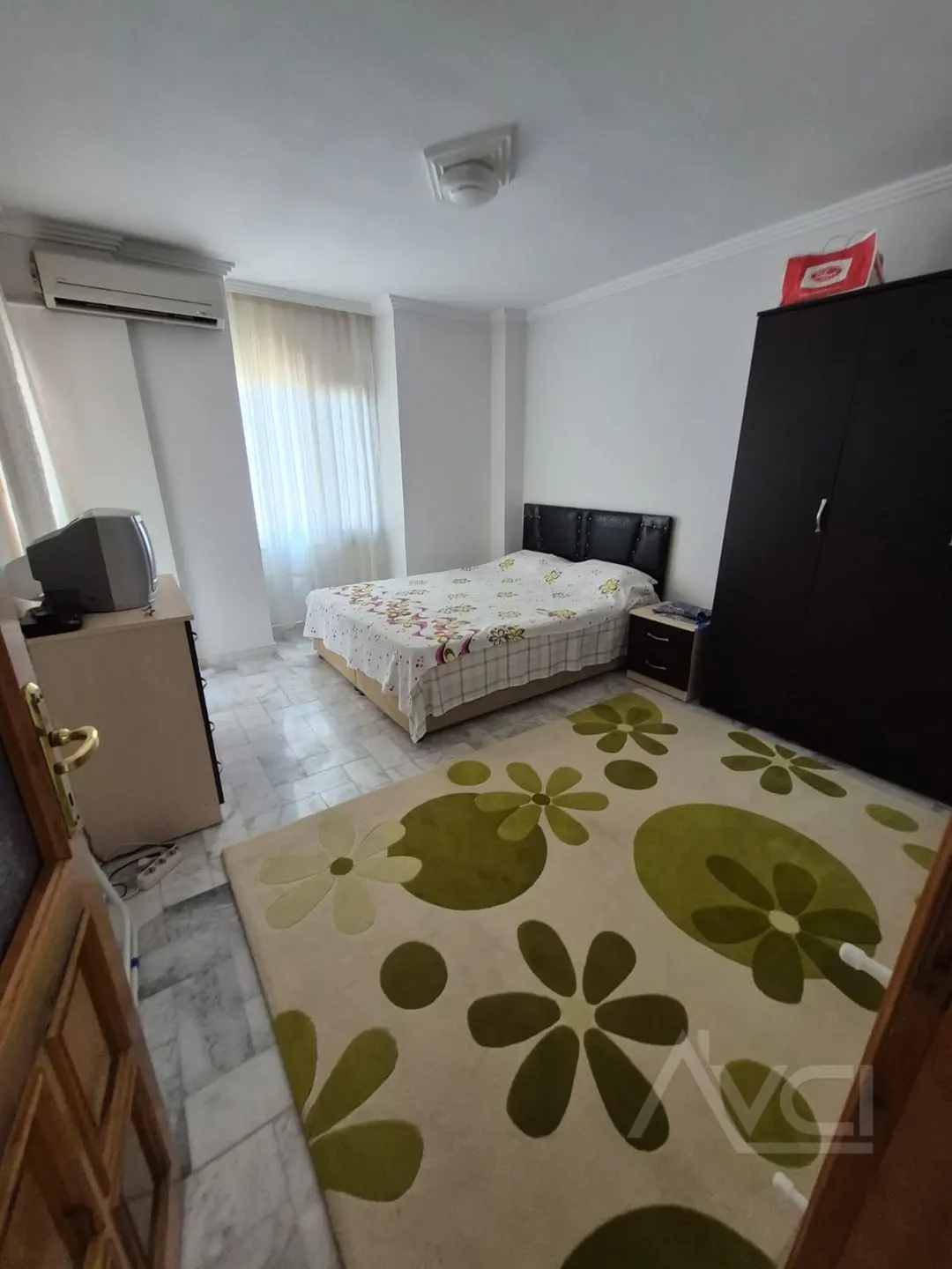 GÜRE KORDON’DA DENİZE SIFIR SİTE İÇİ 4+1