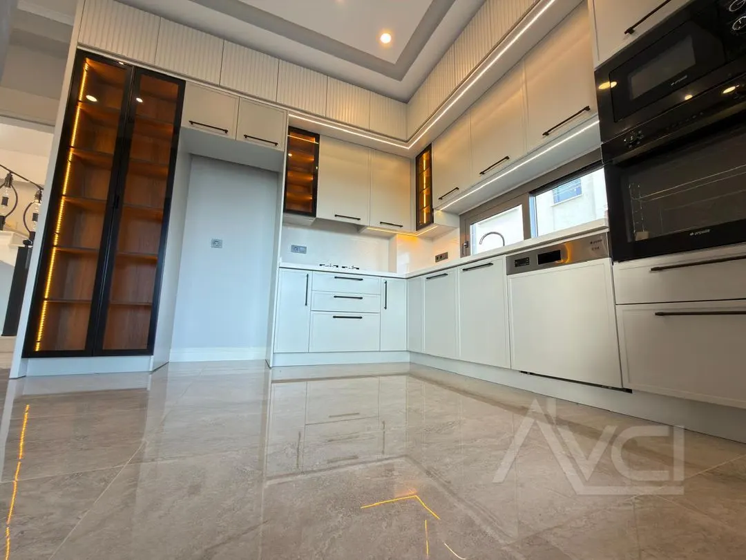 AVCI’DAN 400M2 ARSA GİRİŞ ODA AYRI MUTFAK HAVUZLU 100M2 TABANLI