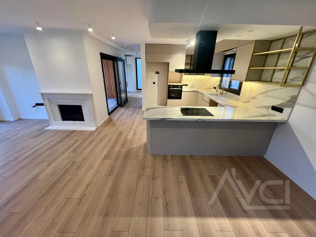 AVCI’DAN OTELLER BÖLGESİ 350 M2 ARSALI MÜSTAKİL HAVUZLU 5+1