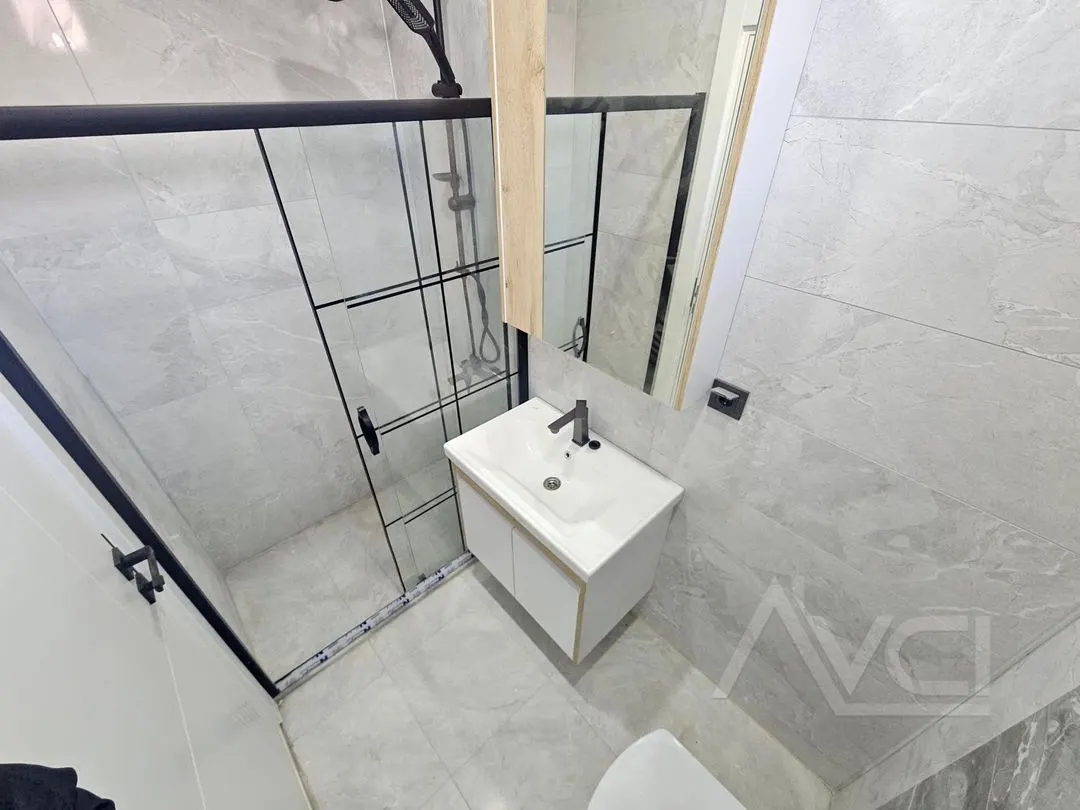 AVCI’DAN DENİZE 300 MT YOL ALTINDA 4+1 LÜKS VİLLA