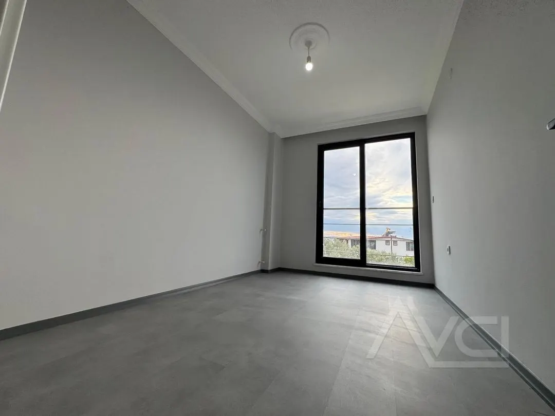 AVCI’DAN DENİZE 100MT DENİZ MANZARALI TAM MÜSTAKİL VİLLA