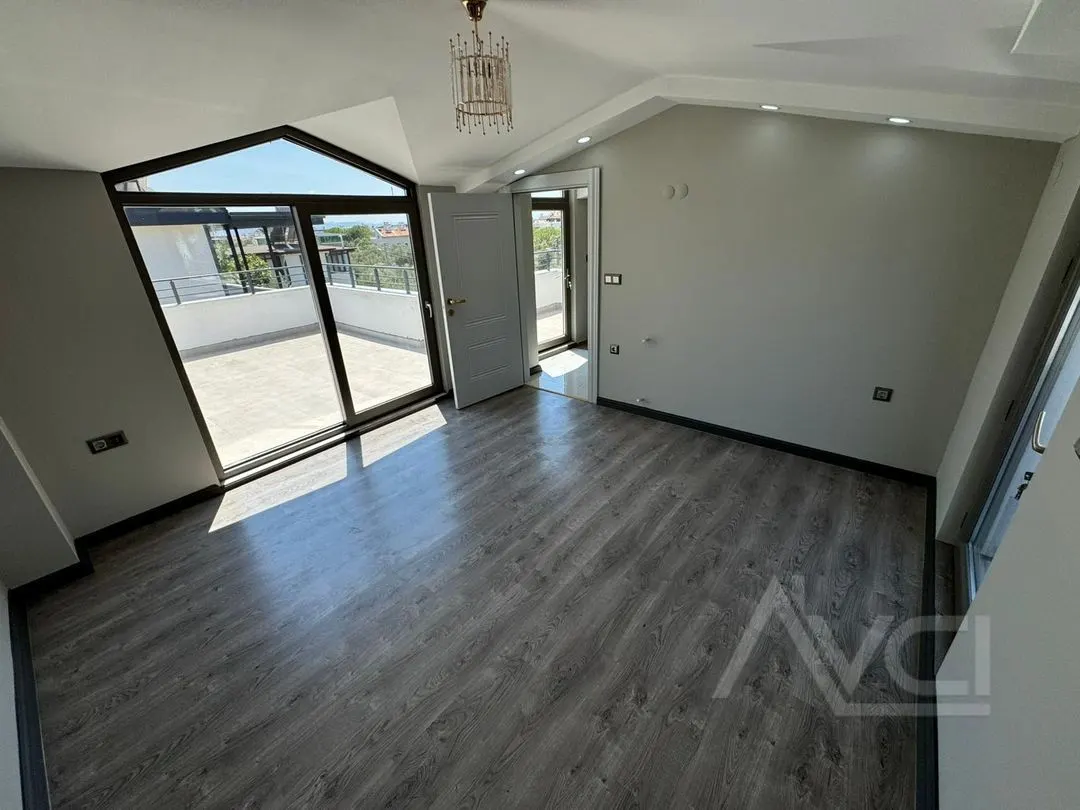 AVCI’DAN YOL ALTI 400 M2 ARSALI MÜSTAKİL HAVUZLU 6+1 VİLLA