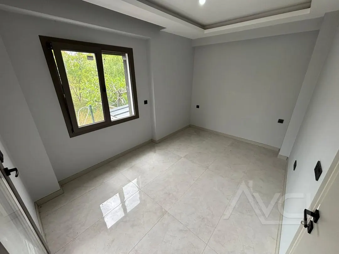 AVCI’DAN TAHTAKUŞLAR’DA DENİZE 50 MT TEK MÜSTAKİL GİRİŞTE ODALI