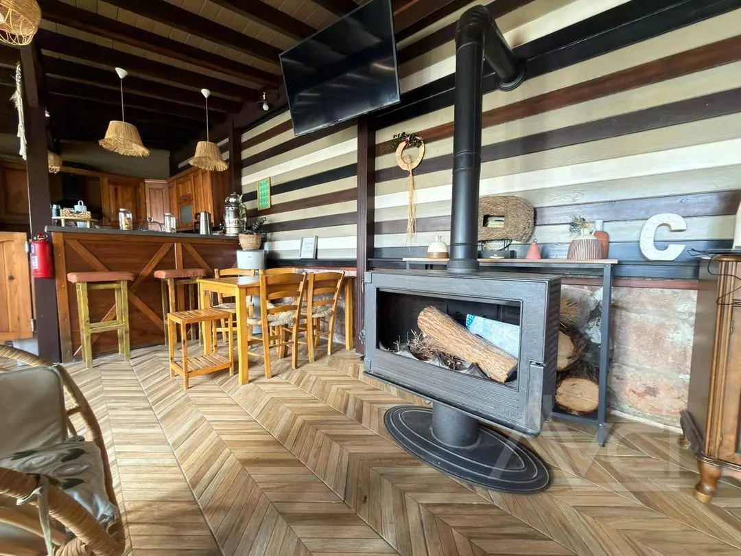 AVCI’DAN CUNDA SAHİLE 50MT 11 ODALI AKTİF TAŞ OTEL