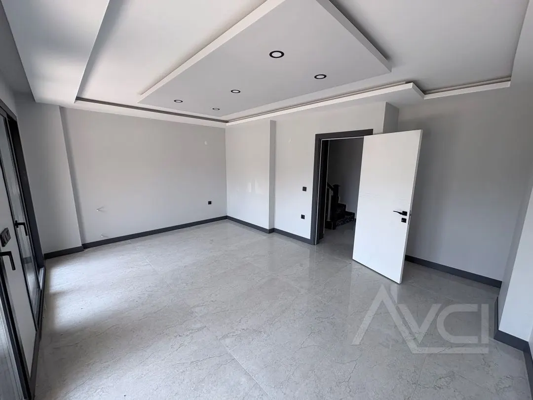 AVCI’DAN İKİZ VİLLA AYRI MUTFAK AYRI GİRİŞ AYRI OTOPARK 3+1