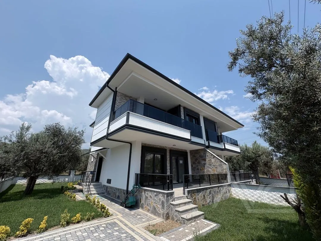 AVCI’DAN İKİZ VİLLA AYRI MUTFAK AYRI GİRİŞ AYRI OTOPARK 3+1