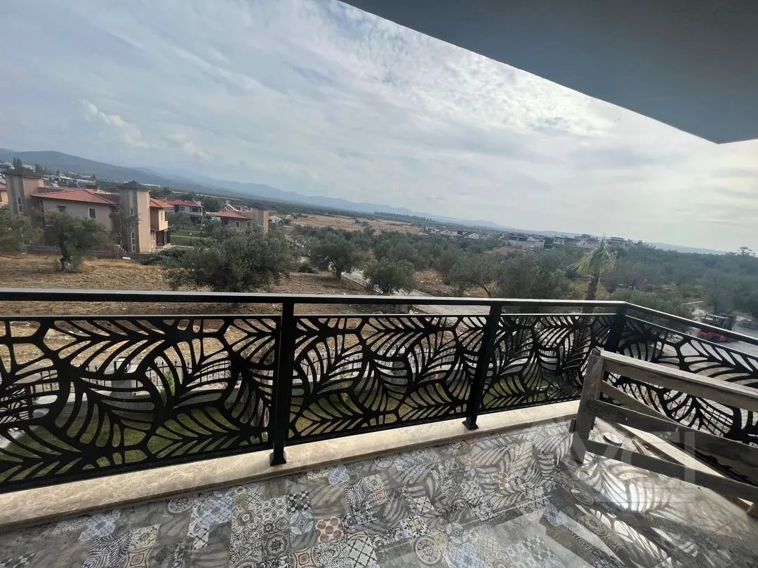 AVCI'DAN TAM MÜSTAKİL HAVUZLU DENİZE 200 MT SON 2 VİLLA