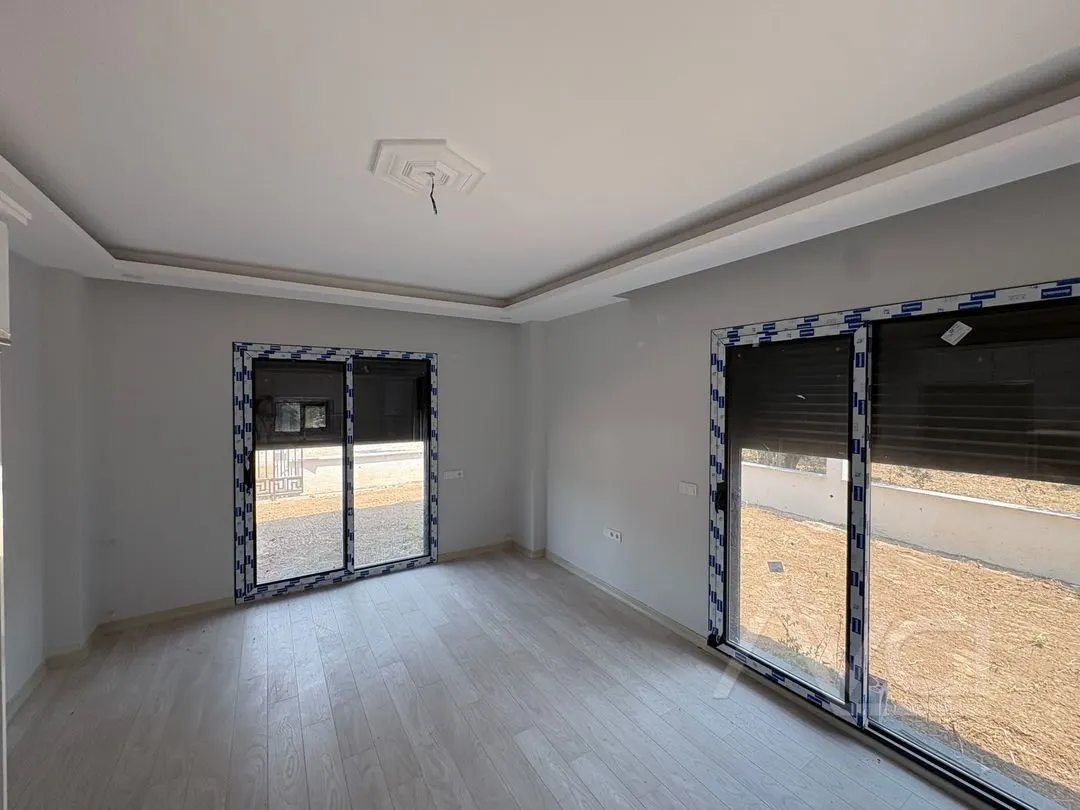 AVCI’DAN KÜÇÜKKUYUDA DOĞA MANZARALI 2+1 VİLLA