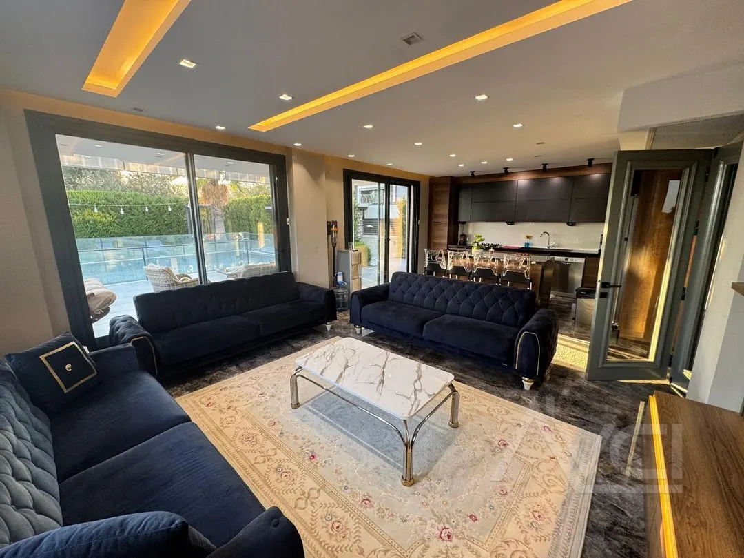 AVCI’DAN TEK YETKİ 700M2 ARSA KAPALI OTOPARK MÜSTAKİL HAVUZ