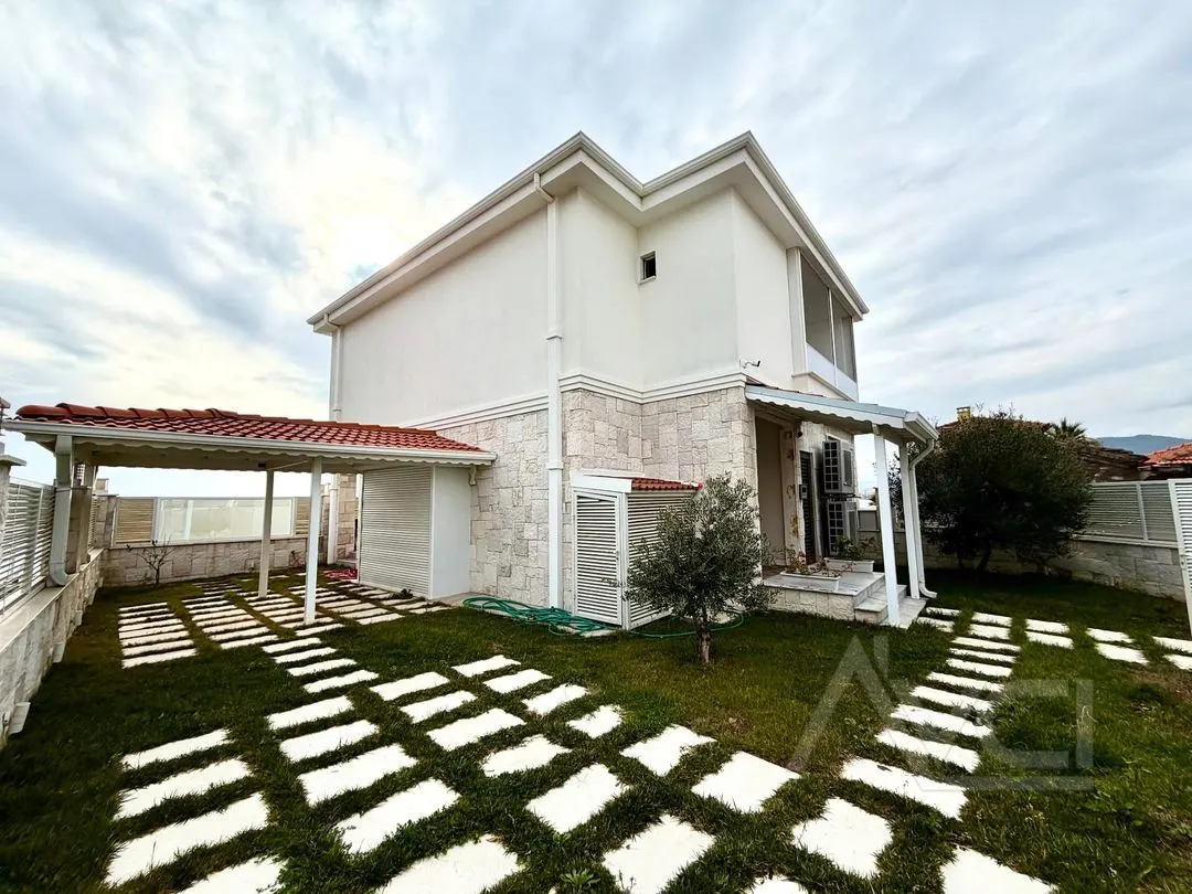 AVCI’DAN DENİZE SIFIR ALTINOLUK NARLI’DA TAM MÜSTAKİL VİLLA