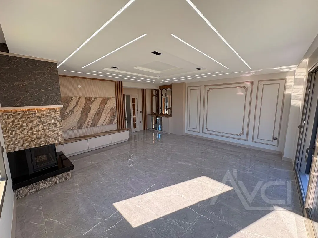 AVCI’DAN 650M2 İÇERİSİNDE MÜSTAKİL HAVUZLU ULTRA LÜKS 4+1 VİLLA