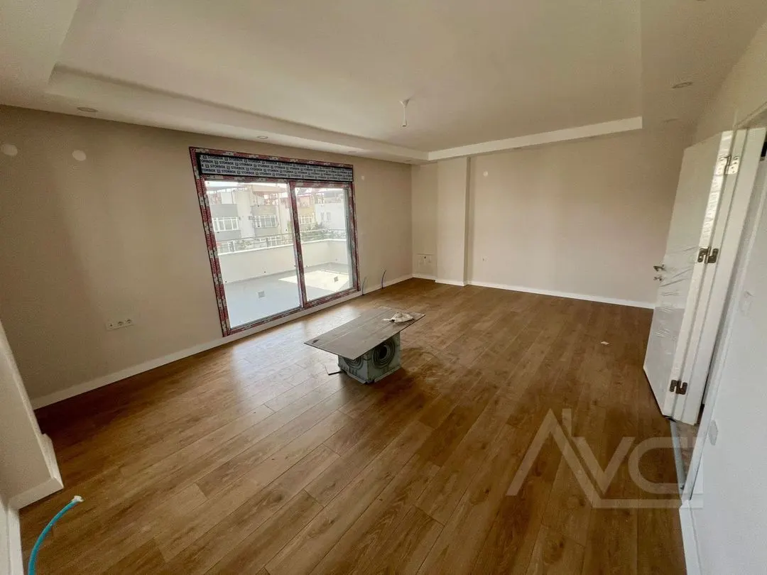 AVCI’DAN DENİZE 300MT HAVUZLU GÜVENLİKLİ GİRİŞTE ODALI 6+1