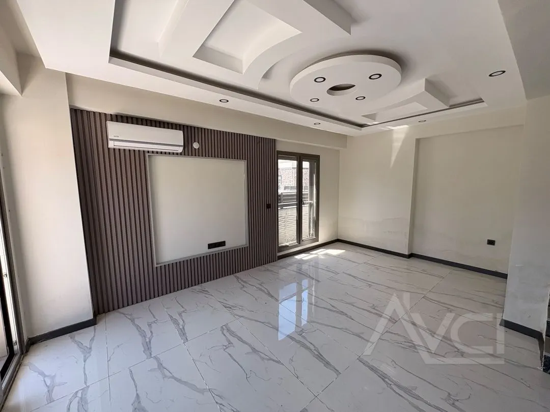AVCI’DAN EDREMİTTE HAVUZLU SİTE İÇİ 3+1 HAVUZLU VİLLA