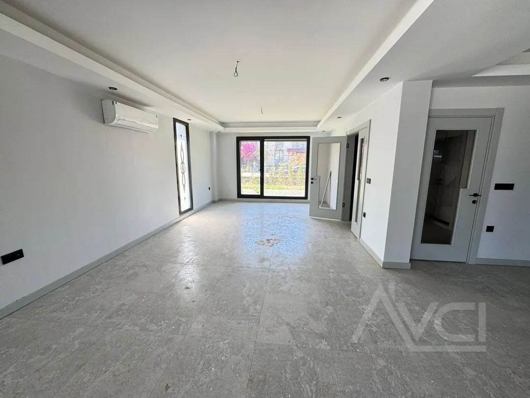 AVCI’DAN TEK YETKİ GÜRE DE DENİZE SIFIR SİTE HAVUZLU 3+1 VİLLA