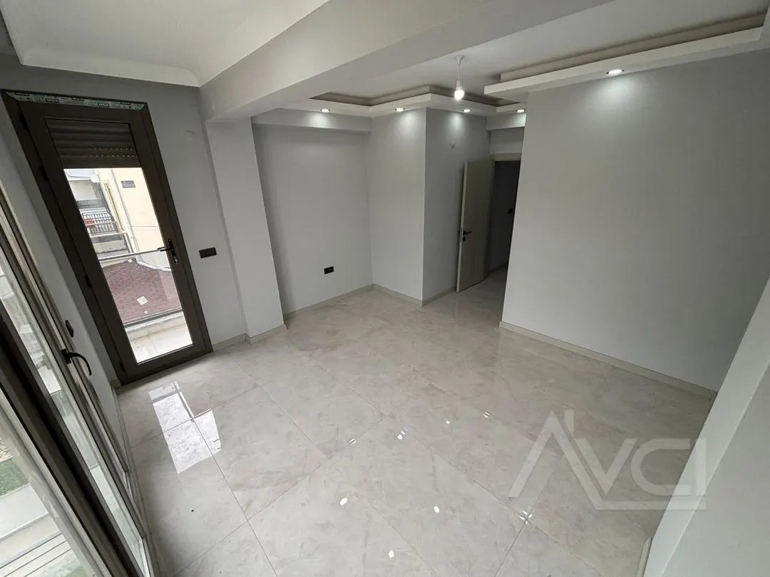 AVCI’DAN TAHTAKUŞLAR’DA DENİZE 50 MT TEK MÜSTAKİL GİRİŞTE ODALI