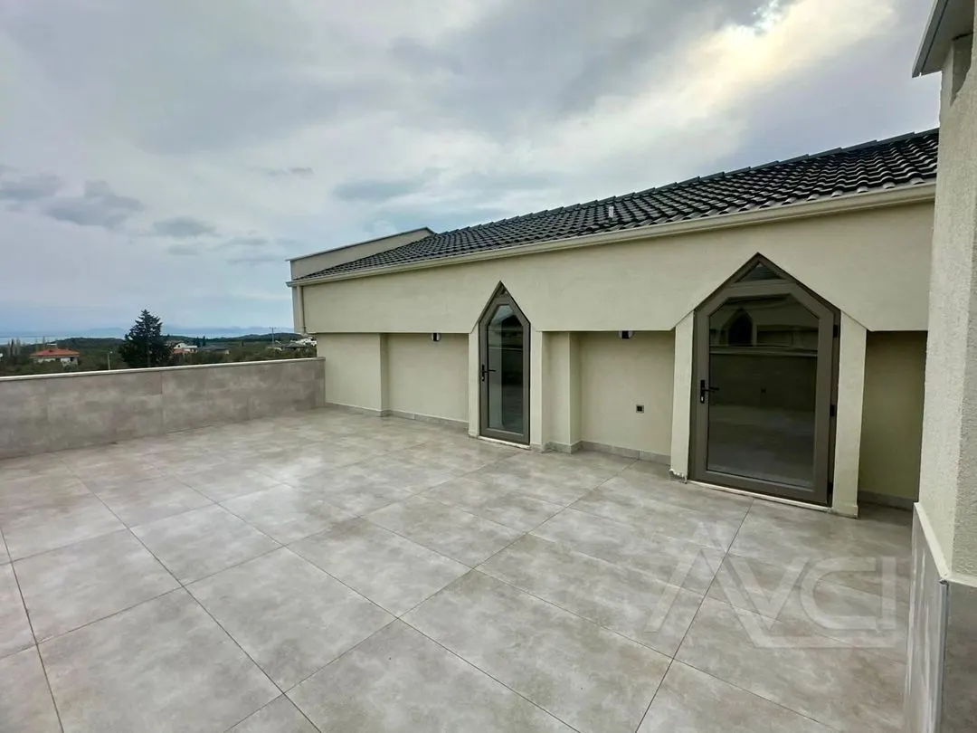 AVCI’DAN GÜRE’DE DAİRE FİYATINA SIFIR TERASLI 3+1 VİLLA