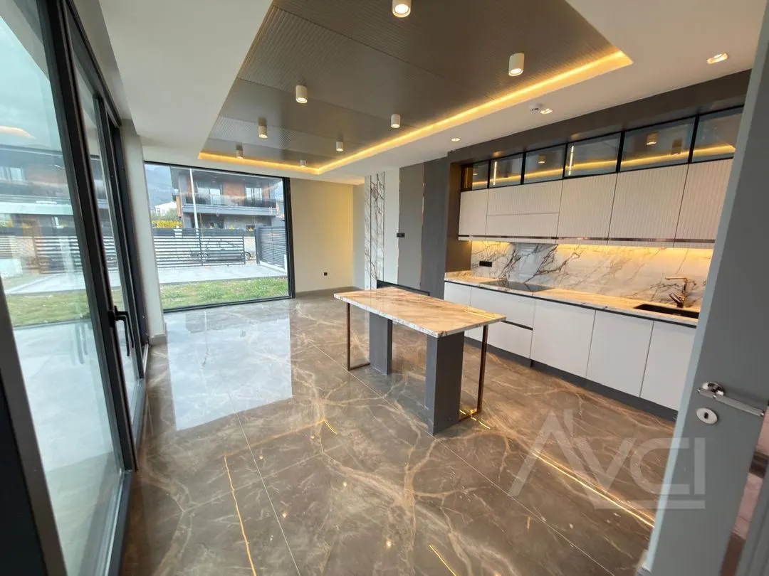 AVCI’DAN 150M2 TABANLI TAM MÜSTAKİL HAVUZLU VİLLA