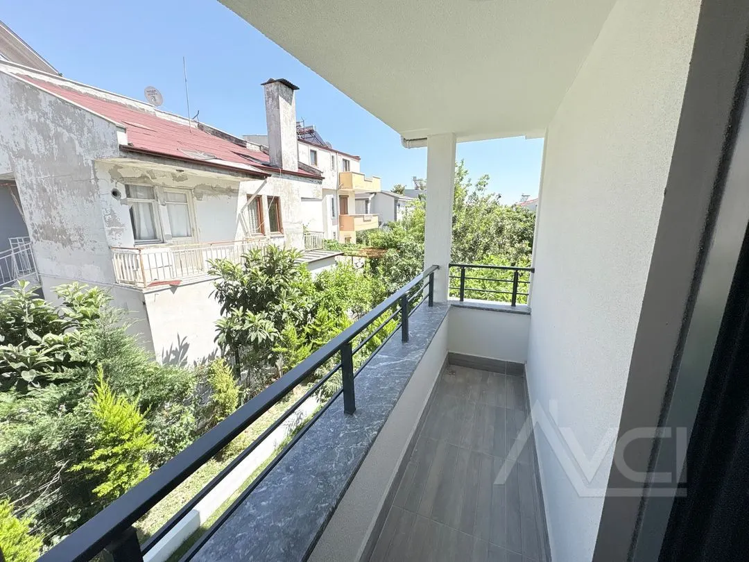 AVCI’DAN DENİZE 10 MT DENİZ MANZARALI 5+1 VİLLA