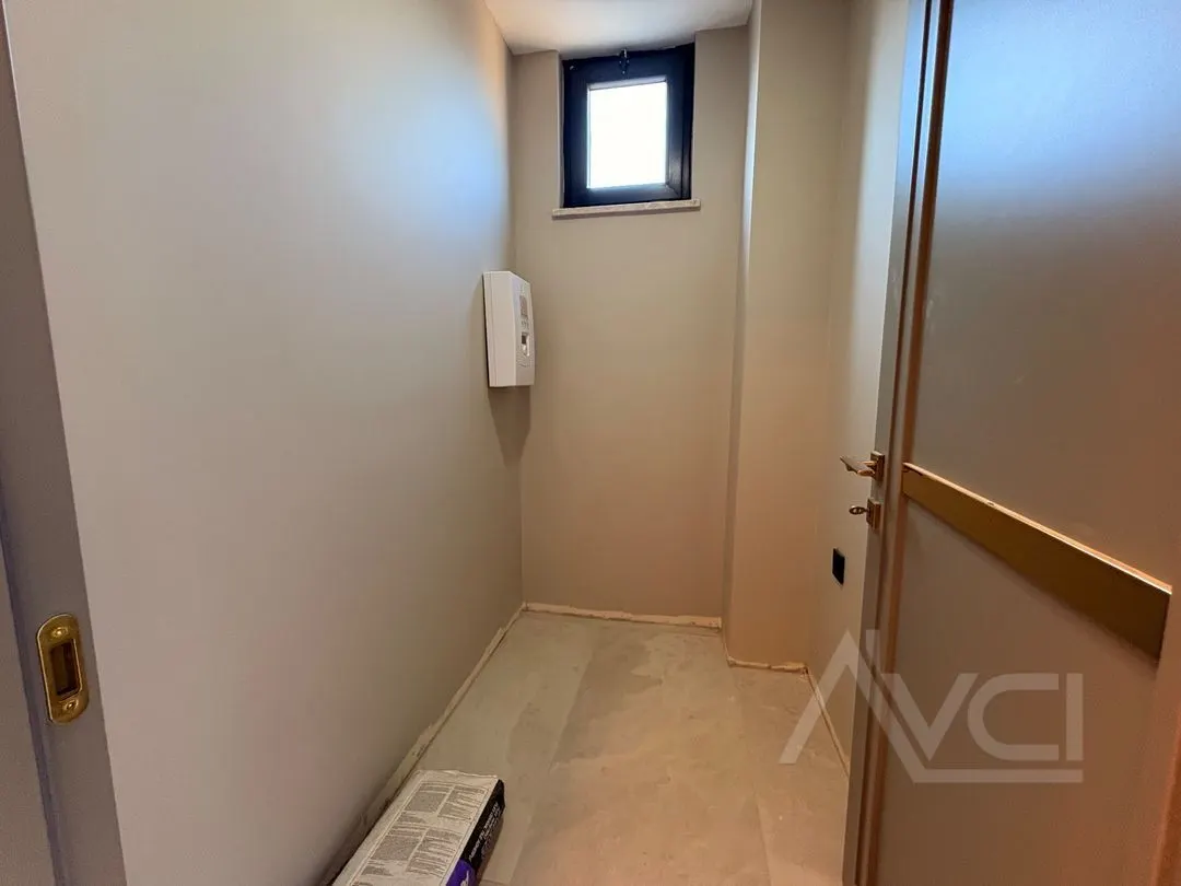 AVCI’DAN AVCILAR’DA 600M2 4+1 MÜSTAKİL HAVUZLU LÜKS VİLLA