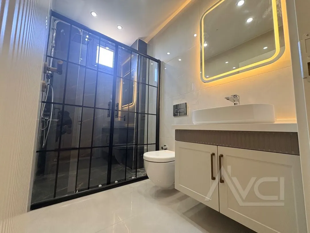 AVCI’DAN GÜRE OTELLER BÖLGESİNDE 4+1 OTOPARKLI BAHÇELİ TEK MÜSTAKİL VİLLA
