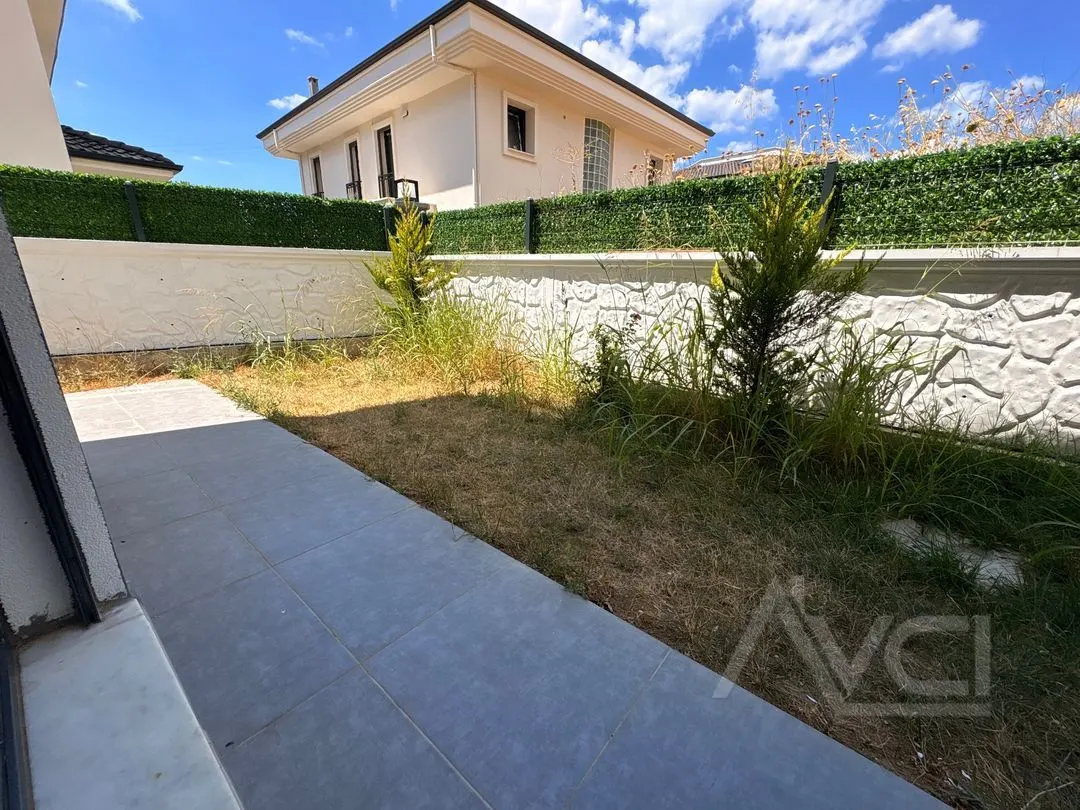 AVCI’DAN 4+1 TRİPLEX VİLLA