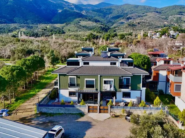 AVCI'DAN TEK YETKİ OTELLER BÖLGESİ 4+1 TAM MÜSTAKİL VİLLA
