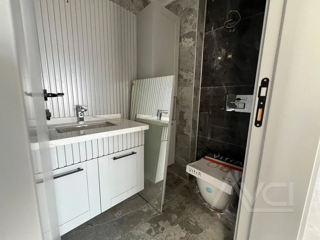 AVCI’DAN DENİZİN EN ÖNÜNDE SIFIR 300M2 İÇ KULLANIM ALANLI TAŞ VİLLA