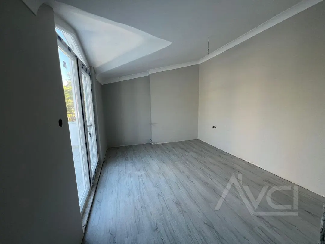 AVCI’DAN GÜREDE GİRİŞ ODALI 5+1 VİLLA