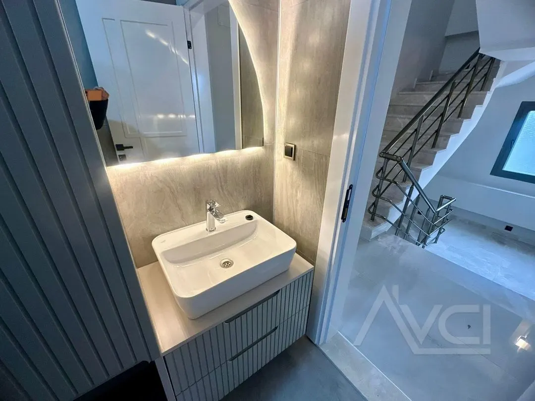 AVCI’DAN GÜRE’DE DAİRE FİYATINA SIFIR TERASLI 3+1 VİLLA