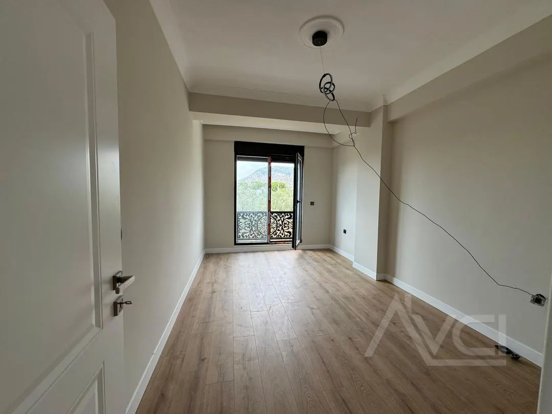 AVCI’DAN 300M2 ARSA İÇİNDE GİRİŞTE ODALI BAĞIMSIZ MÜSTAKİL VİLLA