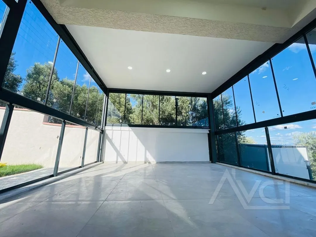 AVCI’DAN 400 M2 ARSA TAM MÜSTAKİL DENİZ MANZARALI VİLLA