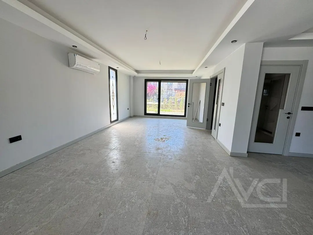 AVCI’DAN TEK YETKİ GÜRE DE DENİZE SIFIR SİTE HAVUZLU 3+1 VİLLA
