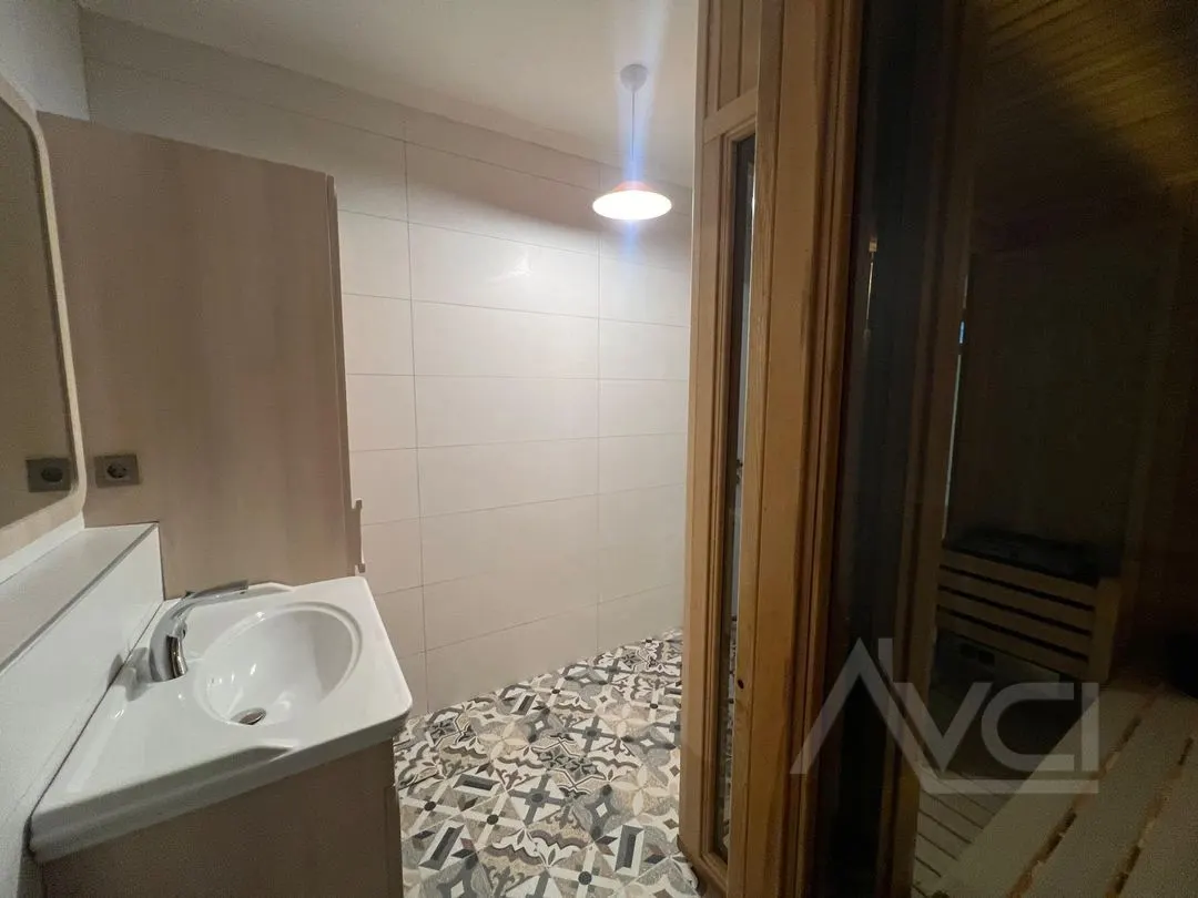 AVCI’DAN ASANSÖRLÜ MÜSTAKİL HAVUZLU SAUNALI LÜKS VİLLA