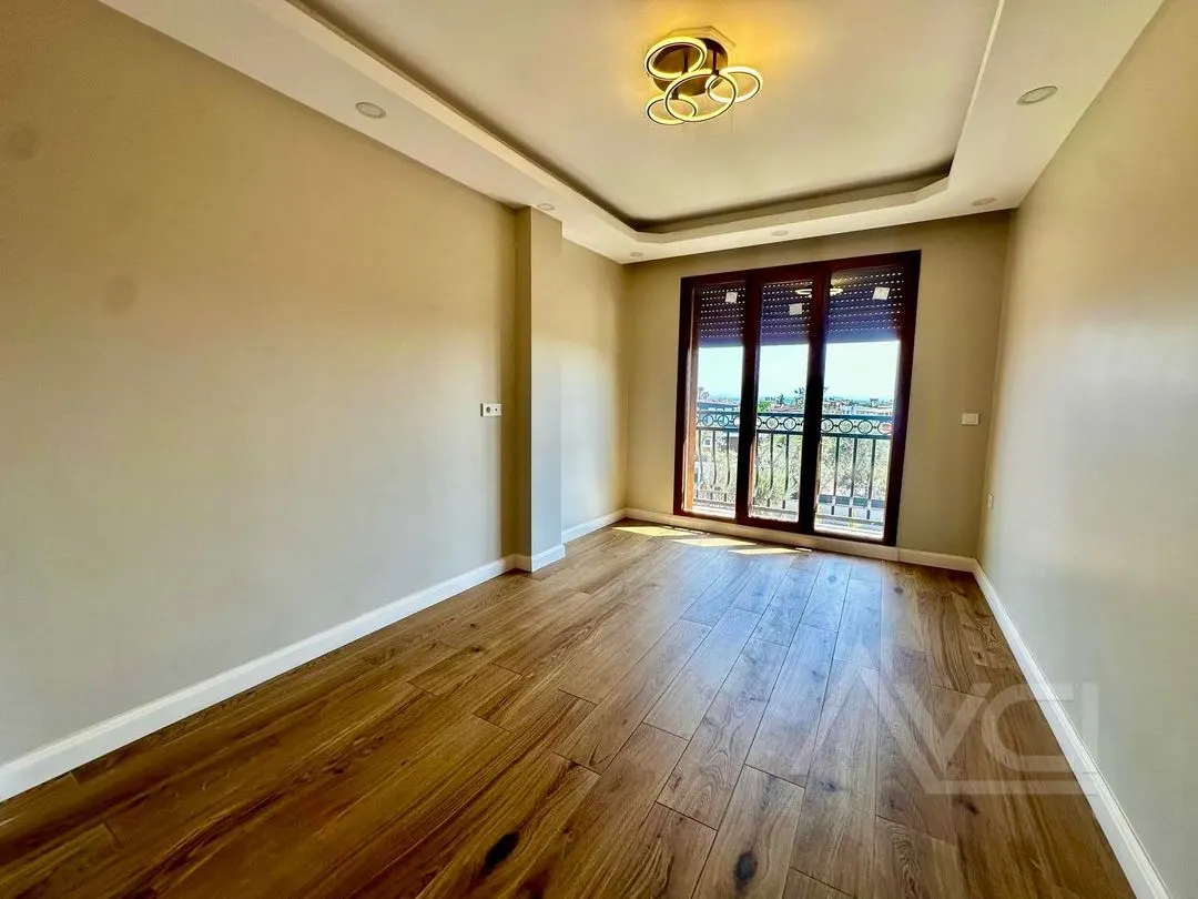 AVCI’DAN 5+1 MÜSTAKİL HAVUZLU DENİZ MANZARALI DENİZE 350 MT  VİLLA