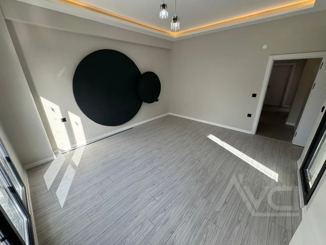 AVCI’DAN 110 M2 TABANLI MÜSTAKİL HAVUZLU 4+1 VİLLA