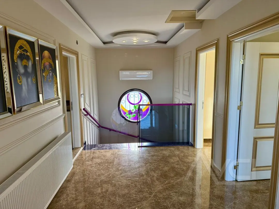 AVCI’DAN 1,500 M2 ARSA İÇİNDE 2 MÜŞTEMİLATLI HAVUZLU MALİKANE