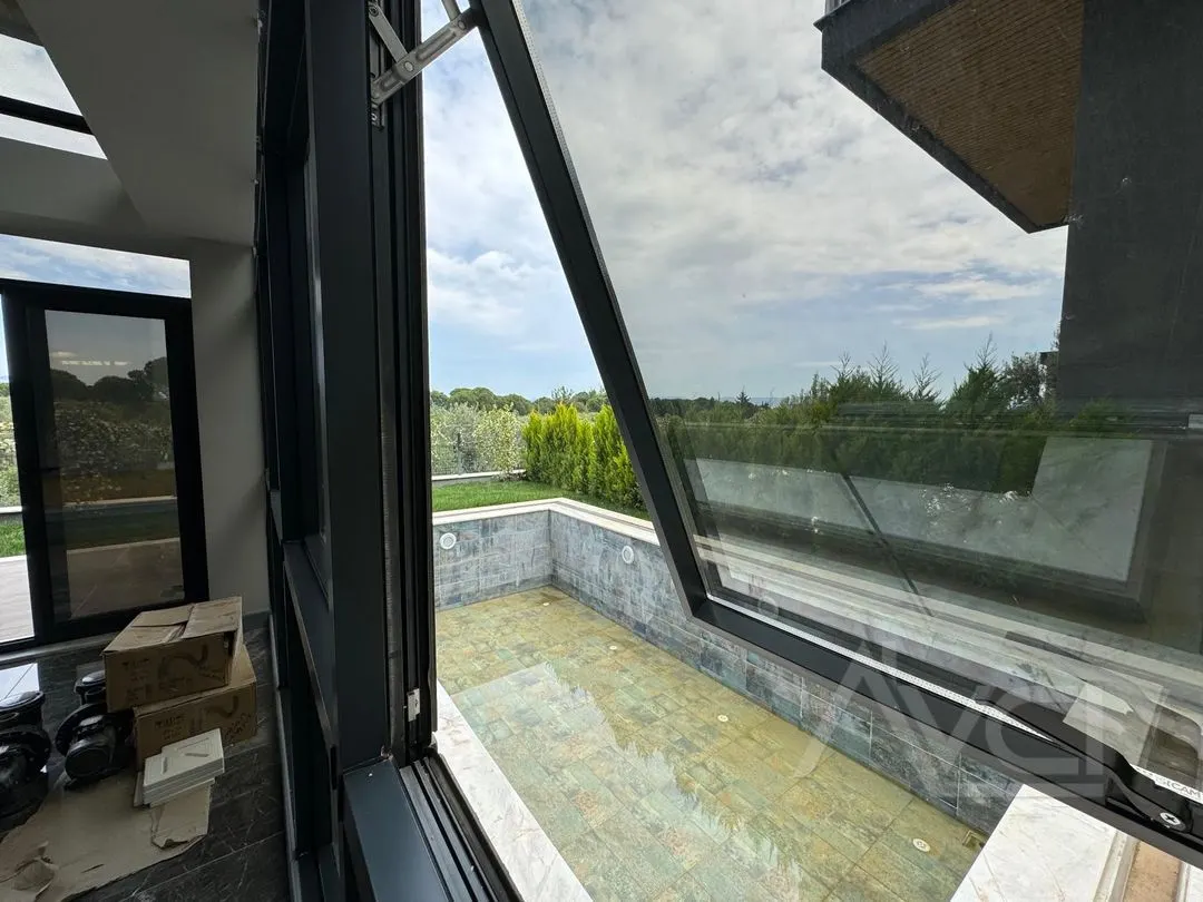 AVCI’DAN 4+1 GİRİŞ ODA HAVUZ GÜVENLİK DENİZ MANZARALI LOFT VİLLA