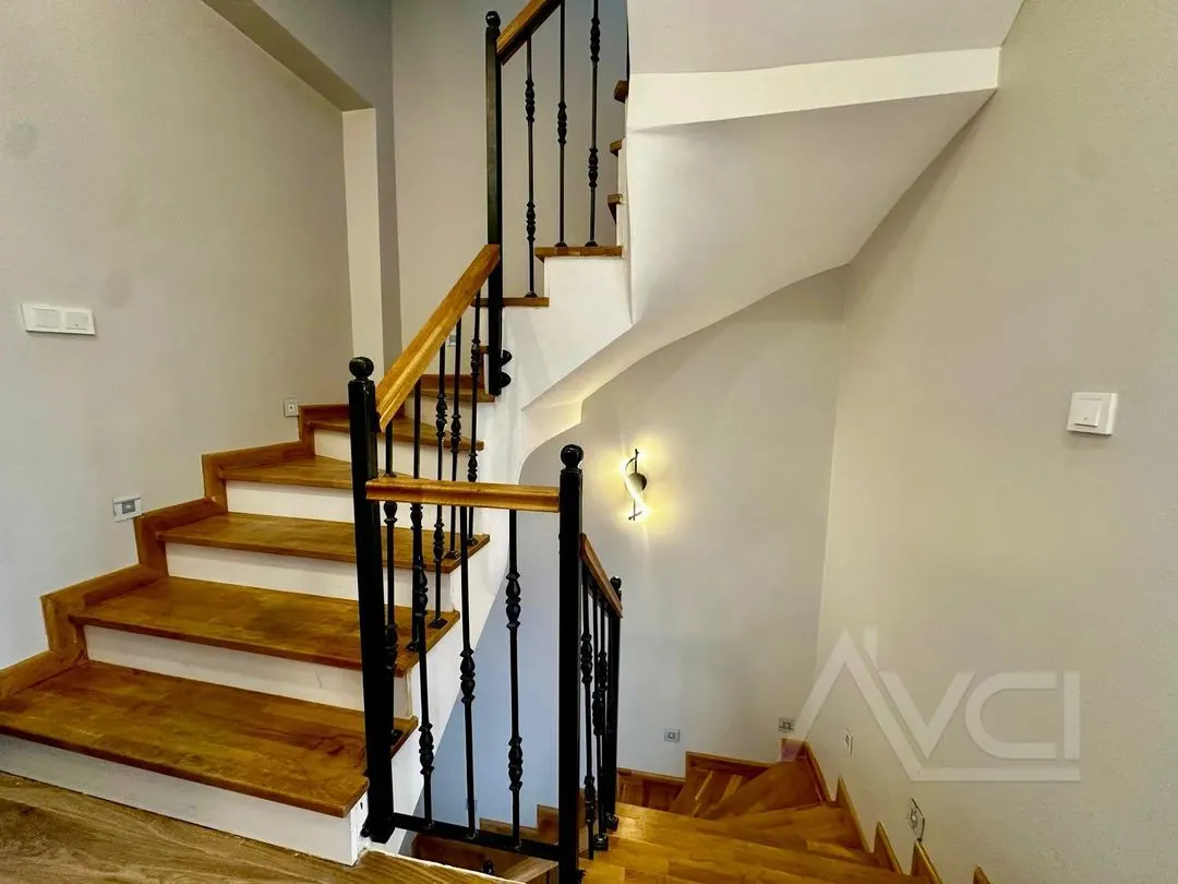 AVCI’DAN 5+1 MÜSTAKİL HAVUZLU DENİZ MANZARALI DENİZE 350 MT  VİLLA
