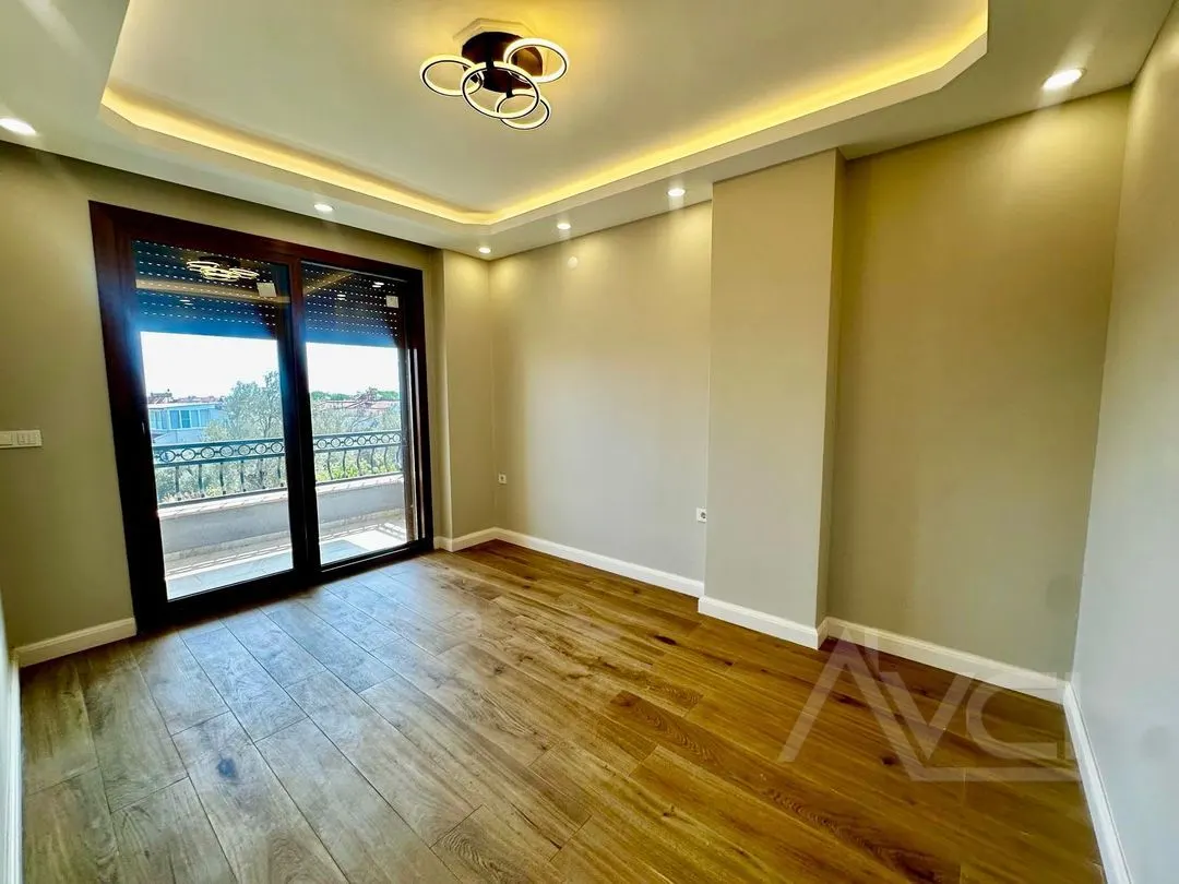 AVCI’DAN 5+1 MÜSTAKİL HAVUZLU DENİZ MANZARALI DENİZE 350 MT  VİLLA