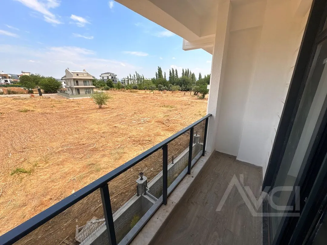 AVCI’DAN DAİRE FİYATINA 3+1 VİLLA