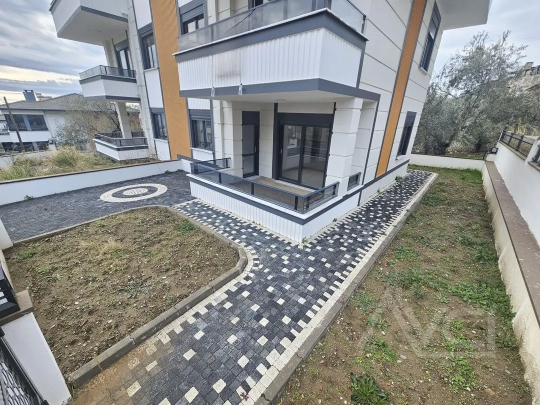 AVCI’DAN ALTINOLUK’DA 4+1 DENİZ MANZARALI VİLLA