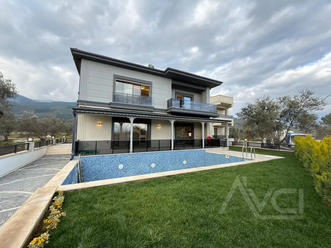 AVCI’DAN 400M2 ARSA GİRİŞ ODA AYRI MUTFAK HAVUZLU 100M2 TABANLI